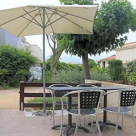 Apartment 17, Heliovillage Au Village Naturiste