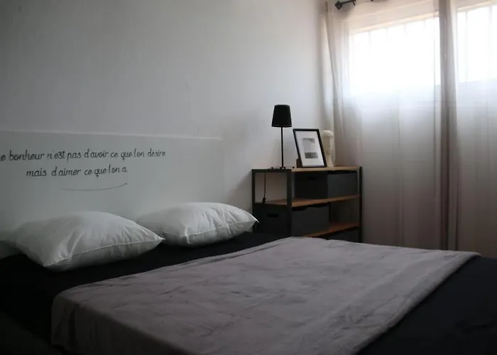 17, Héliovillage Au Village Naturiste Agde